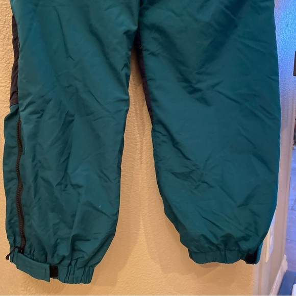 OBERMEYER Green Black Ski Snowboard Pants Size Junior 16Y Unisex-Missing Parts - Picture 9 of 12